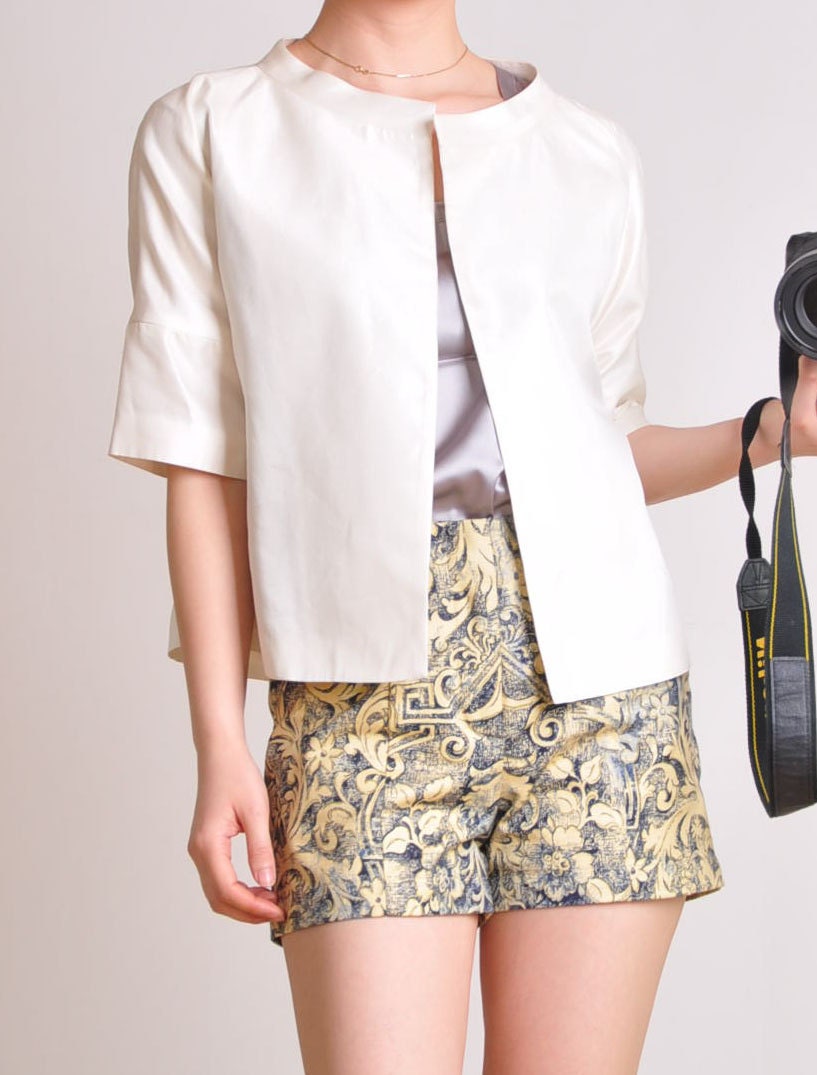 Luxury White Heavy Weight Silk 1/2 Sleeves Lady Cropped Jacket