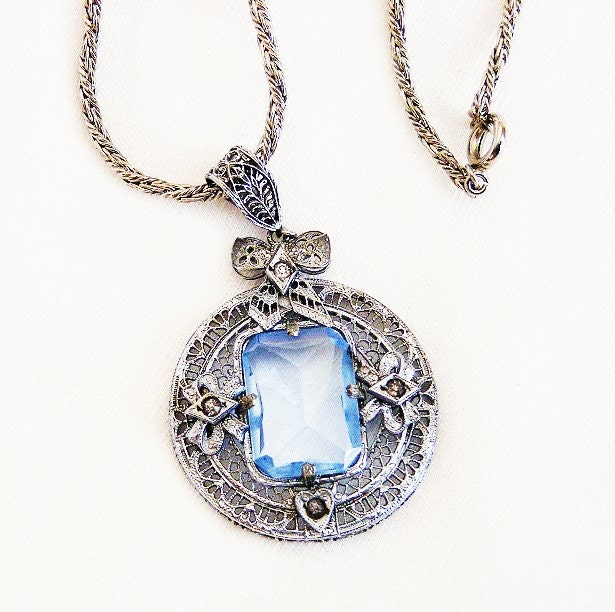 Art Deco Blue Glass and Paste Filigree Necklace