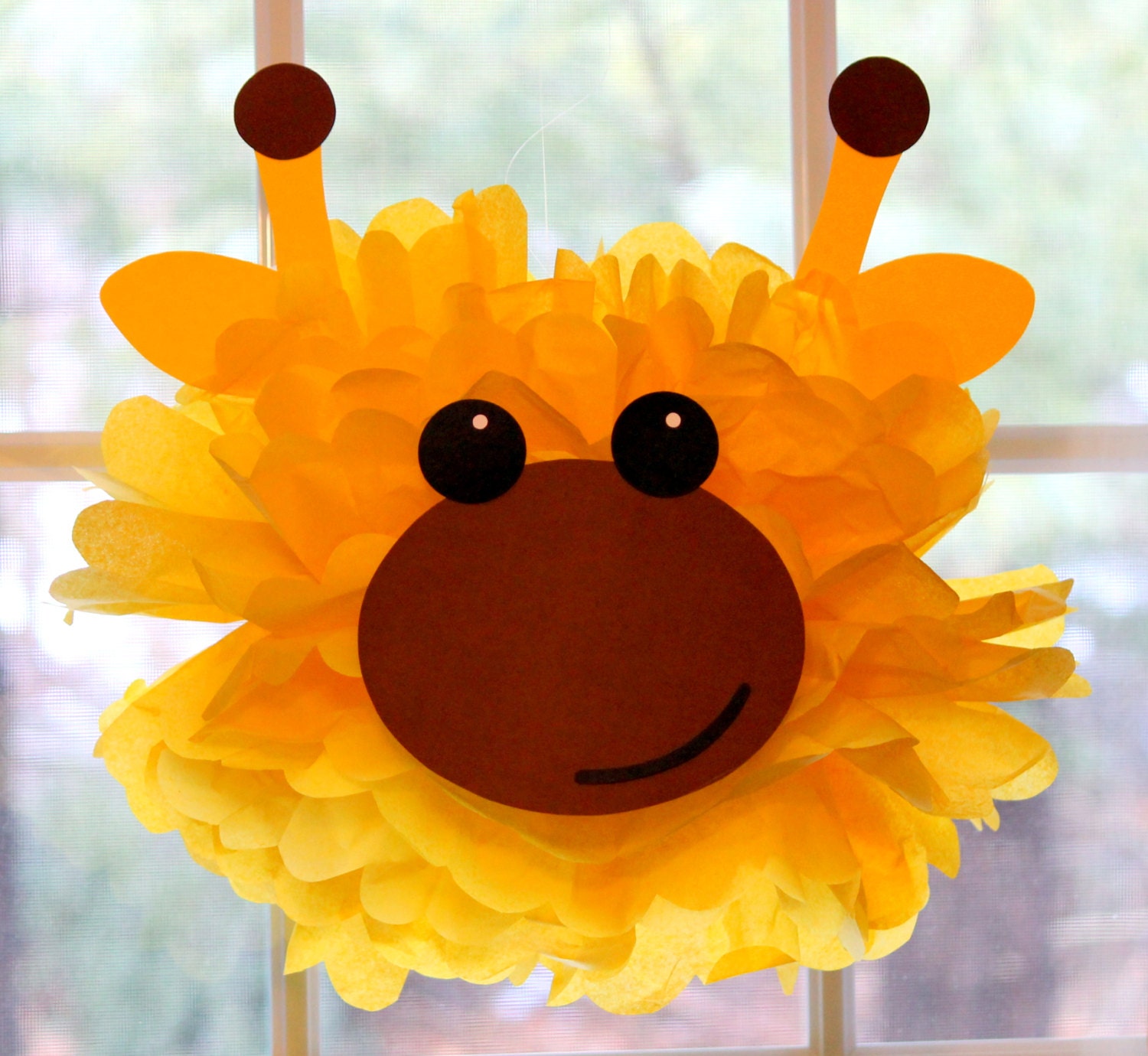 Giraffe pom pom kit king of the jungle safari noahs ark carnival circus baby shower first birthday party decoration