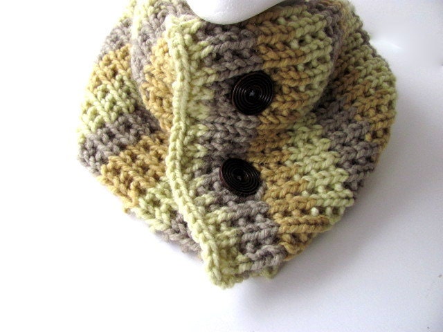 Soft Stripe Button Knit Cowl