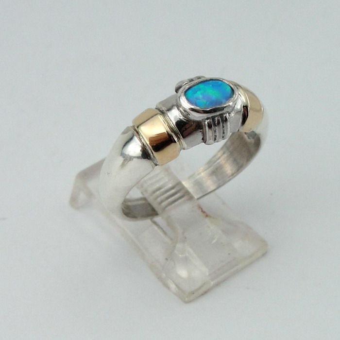 NEW Classic 9K Yellow Gold & Sterling Silver Opal Ring size 6
