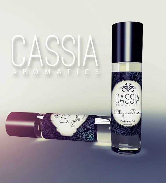 Chypre Rose Oil Perfume Dark Mysterious Floriental Oakmoss Moroccan Rose
