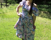 GREY GARDENS - Romantic 80s Cotton Floral Dress Ruffle Princess Style Med Large