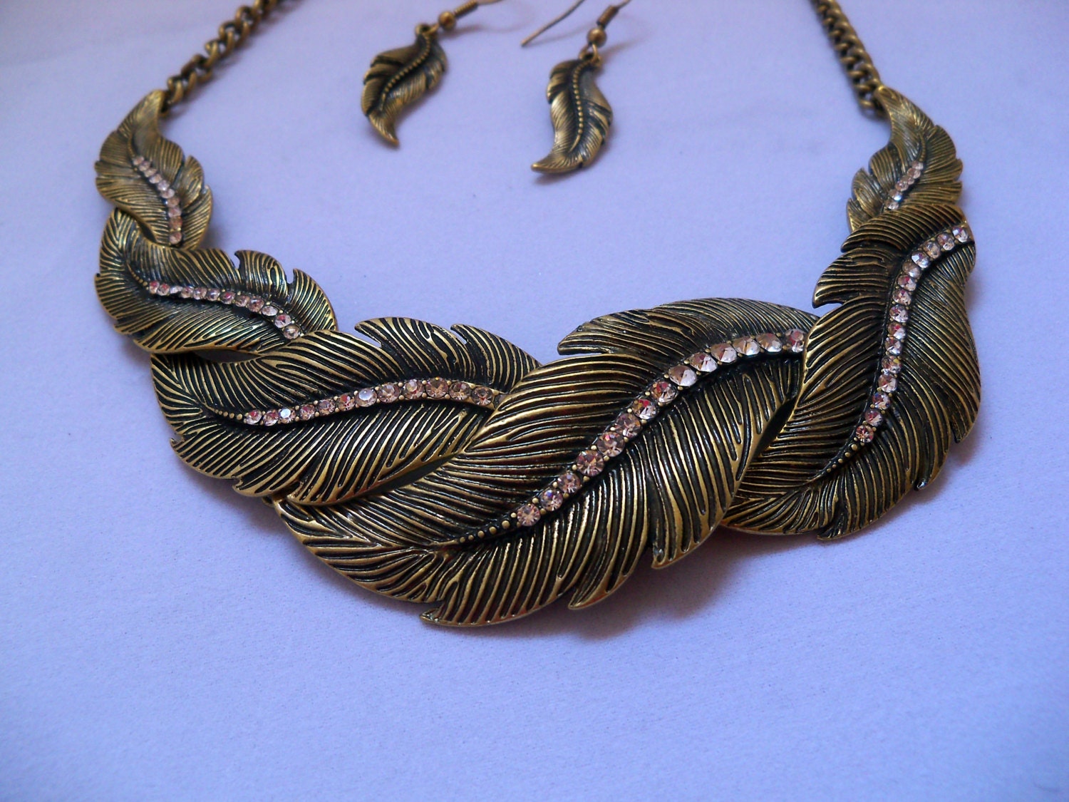 Vintage style gold leaf necklace and earring set