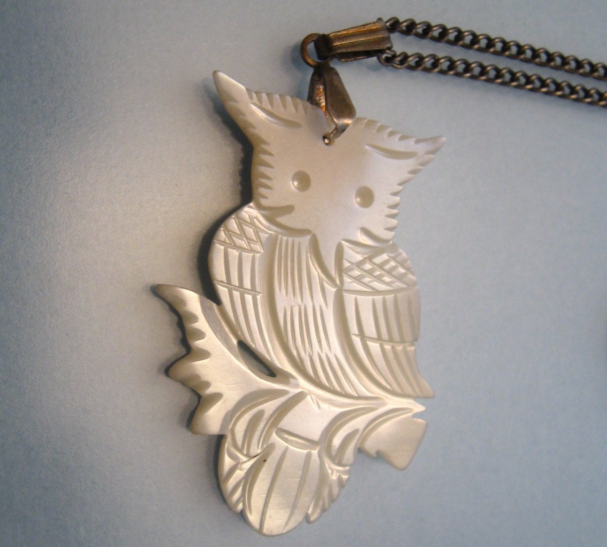Vintage Carved Owl Necklace Mother of Pearl Shell