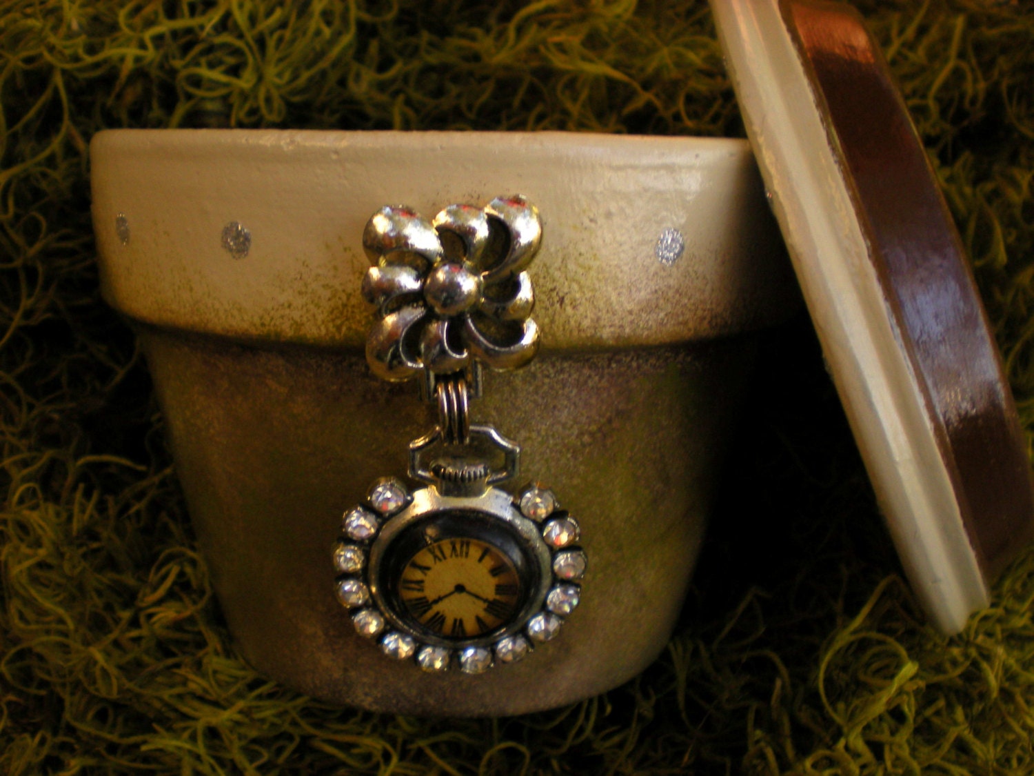 Painted Flower Pot - Rustic with Vintage Time Piece