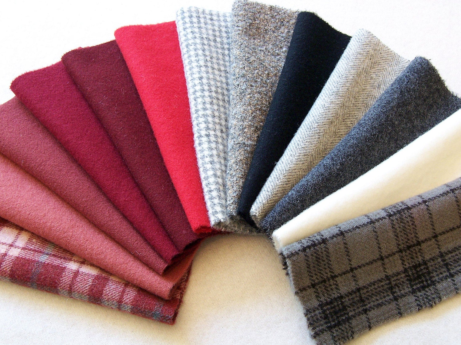 Hand Dyed Felted Wool, 6in.x 8in. - Red / Gray - for Applique, Penny Rugs, Sewing Projects - W1342