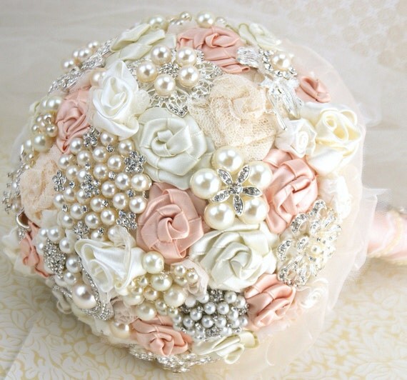 Brooch Bouquet Pearl Bouquet Bridal Bouquet in Blush and Ivory with Pearls Fabric and Brooch Bouquet