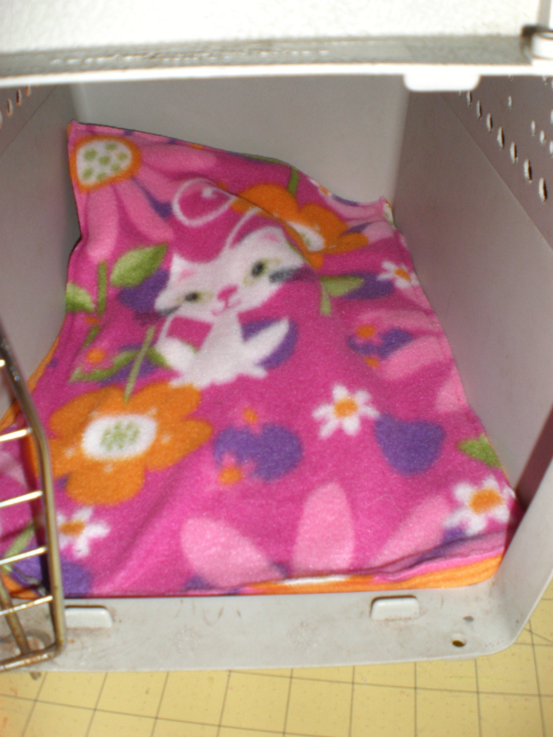 Pet Fleece Crate Mat Mod Floral Cat Mat