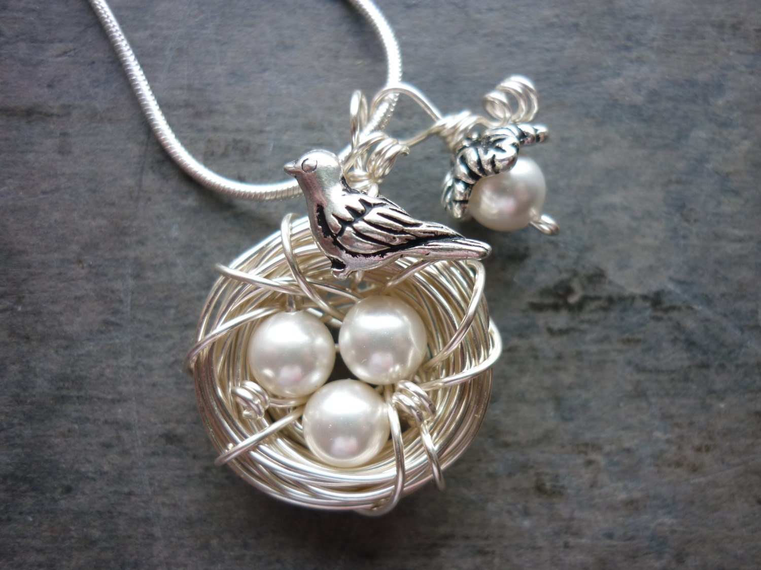 Birds Nest Necklace - Personalized Mom Mother Pearls Acorn Bird Nest
