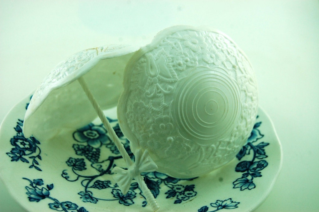 Vintage Parasols Umbrellas Party Cupcake Picks Set of 2 Wedding Cake Decor Bridal