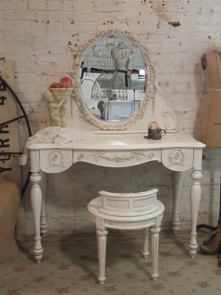 Painted Cottage Shabby Romantic Vanity VAN300