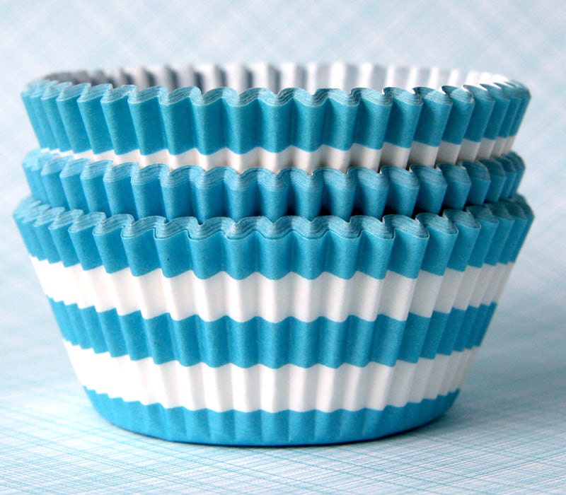 Light Blue Horizontal Stripe Cupcake Liners / Cupcake Papers (50) Il_170x135