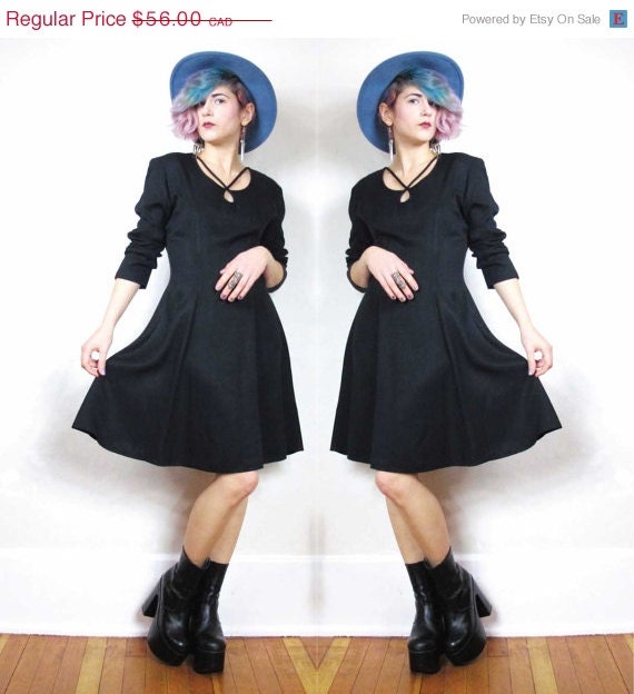 20% OFF VACATION SALE 80s Black Witchy Woman Cut Out Neckline Party Dress (S/M)