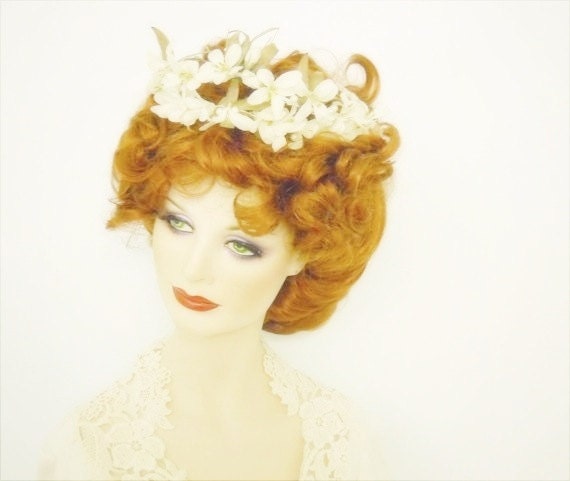 Young Victoria- Ivory flower and pearl crown