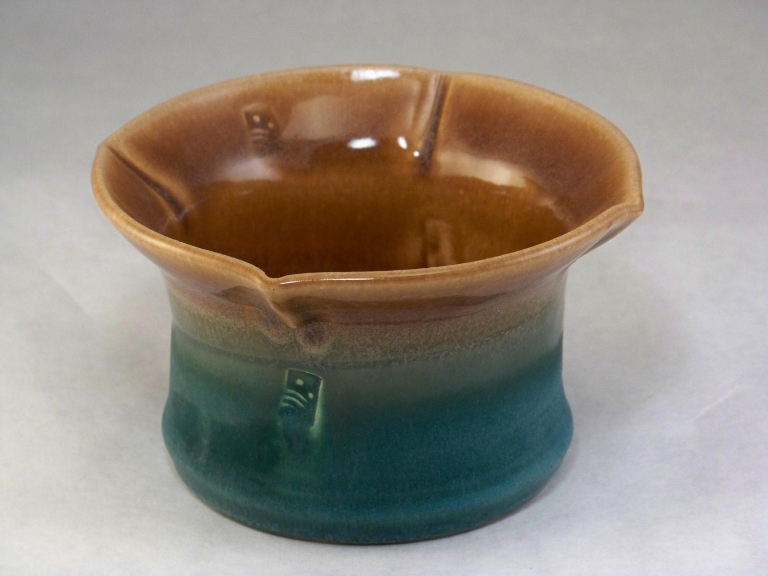 Bread Baker Green and Beautiful FREE SHIPPING