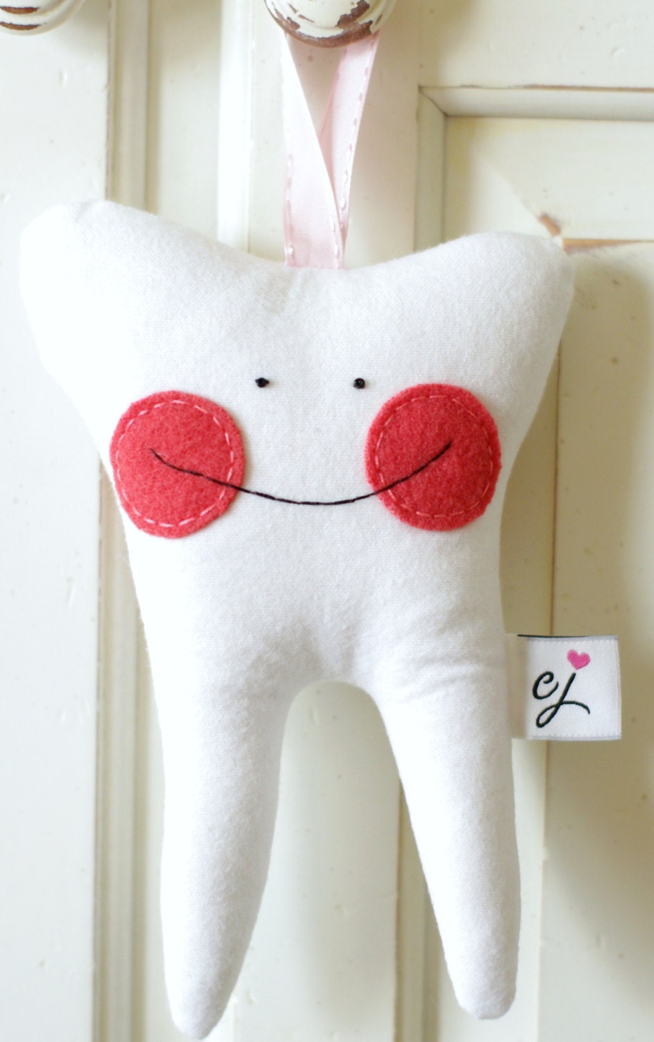 Girl's Tooth Fairy Pillow (Meadowsweet)