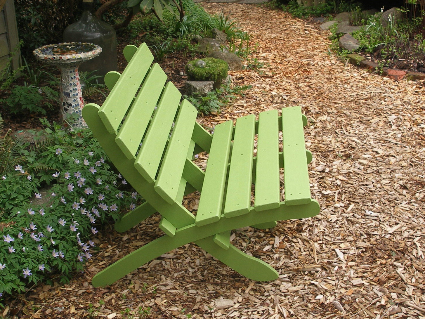 Comfy Love Seat Bench for Summer Garden and Deck