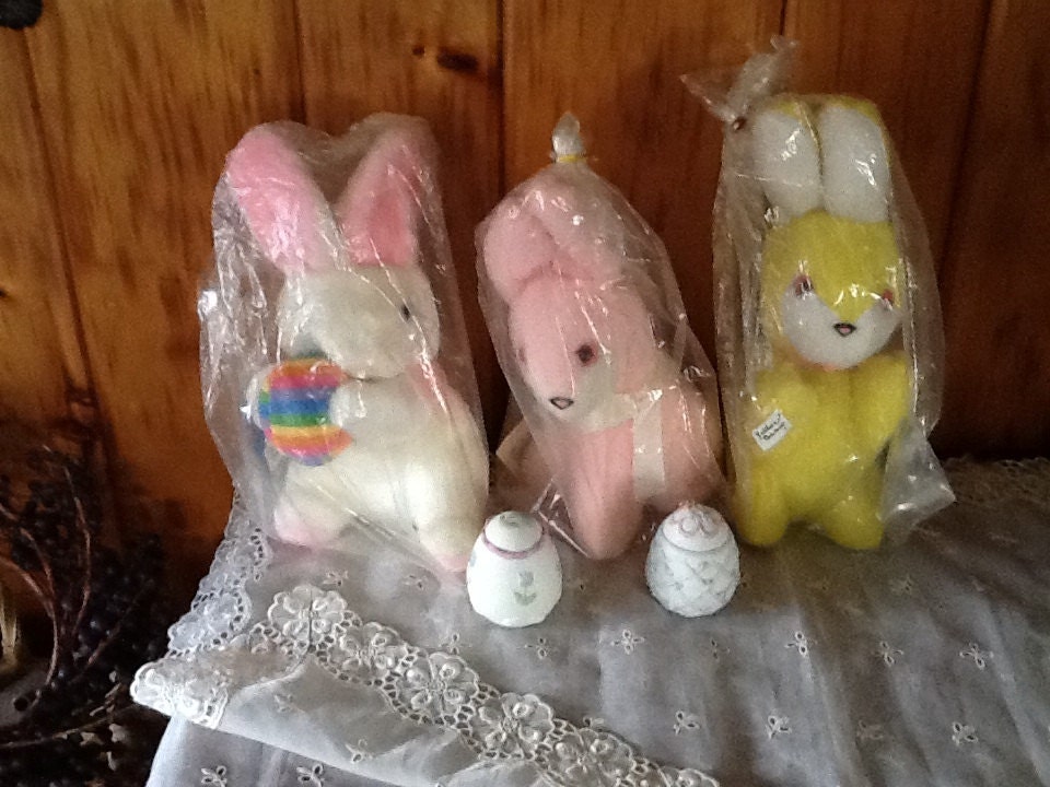Choice Vintage 1970's Easter Decorations Soft Fuzzy Plush Bunny Rabbits Stuffed Toy Animals