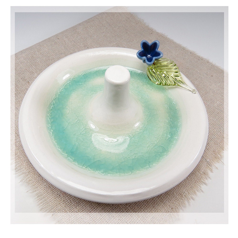 Engagement ring holder, wedding ring stand, bell flower ring dish, Mothers Day, Newlywed