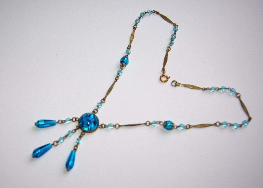 1930s Art Deco blue foiled Czech glass necklace
