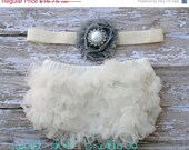MEMORIAL DAY SALE Baby Bloomers and Headband Set - Ivory and Gray - Great Photo Prop