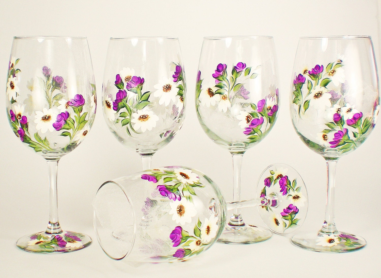 Bridesmaid Wine Glasses - Hand Painted Violet Purple Climbing Roses, White Daisies Set of 5 12 oz - Summer Wedding Party Maid Matron Honor