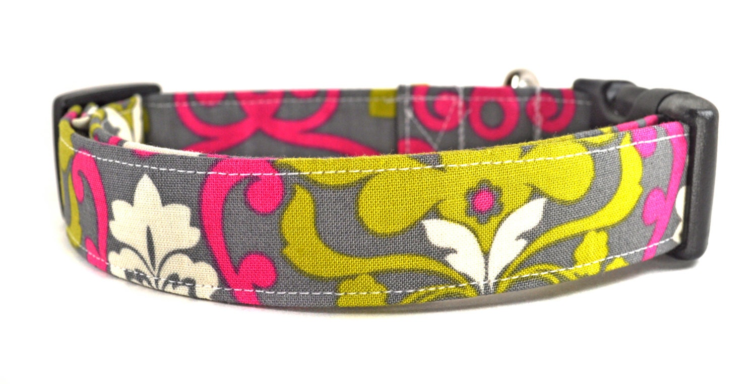 The Azalea - Floral Dog Collar