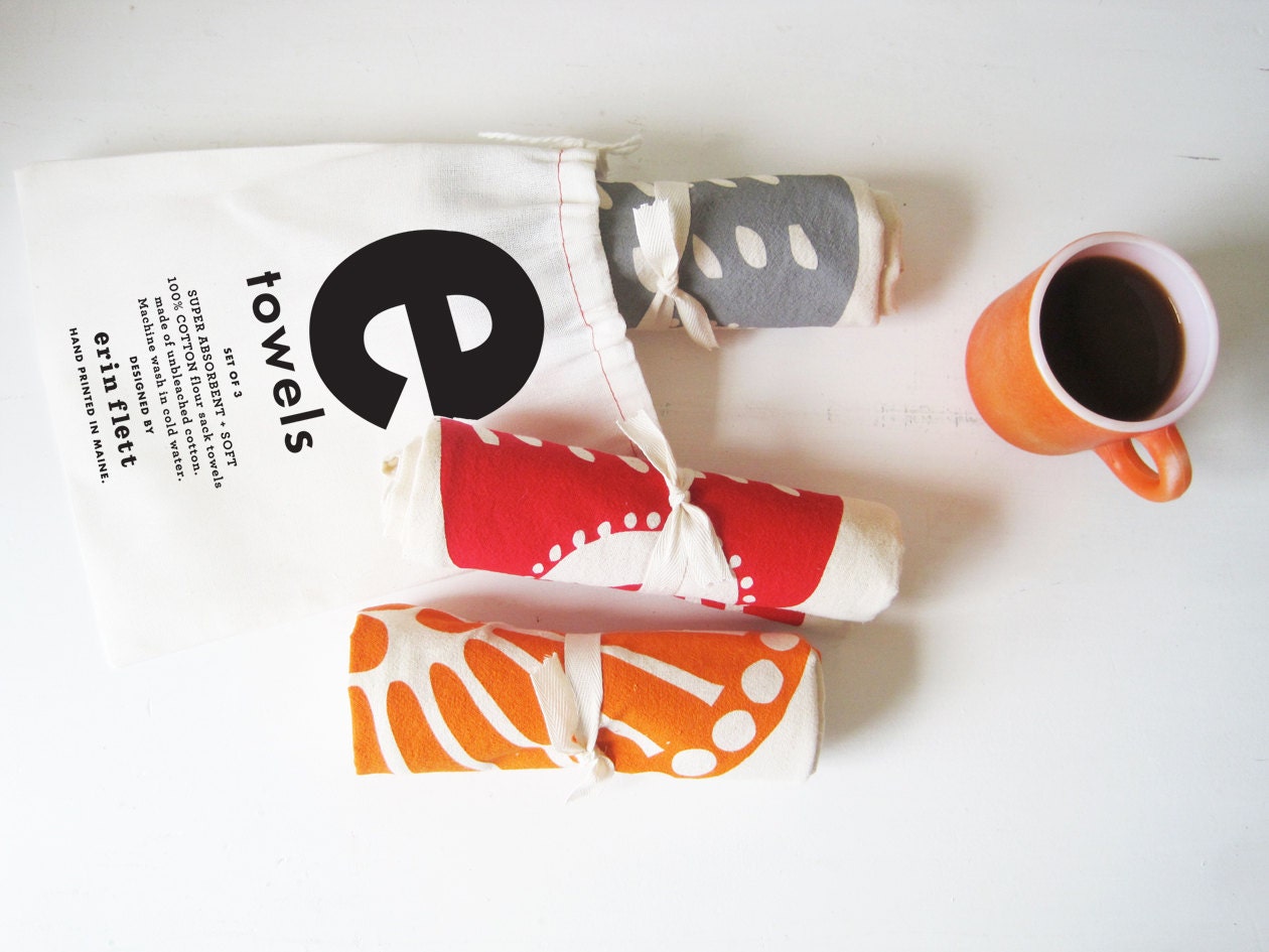 Tea Towel Gift Set of  3 Bold Colorful Designs, Red Hen, Orange Medallion, Gray FIsh With Muslin Draw String Gift Bag