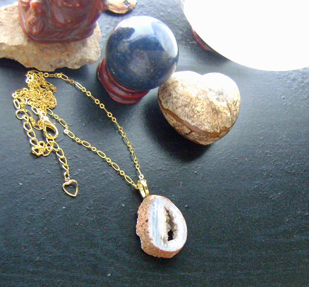Druzy Agate Geode Slice Necklace- Chunky Striped Agate Quartz Inclusion on Gold