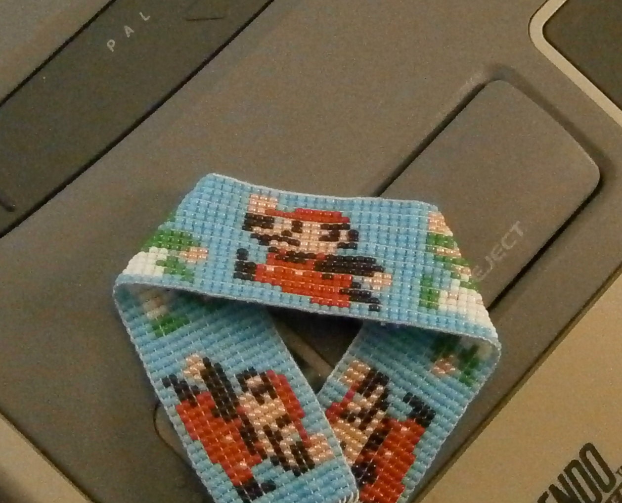 Mario and Luigi, Nintendo Friendship Bracelet