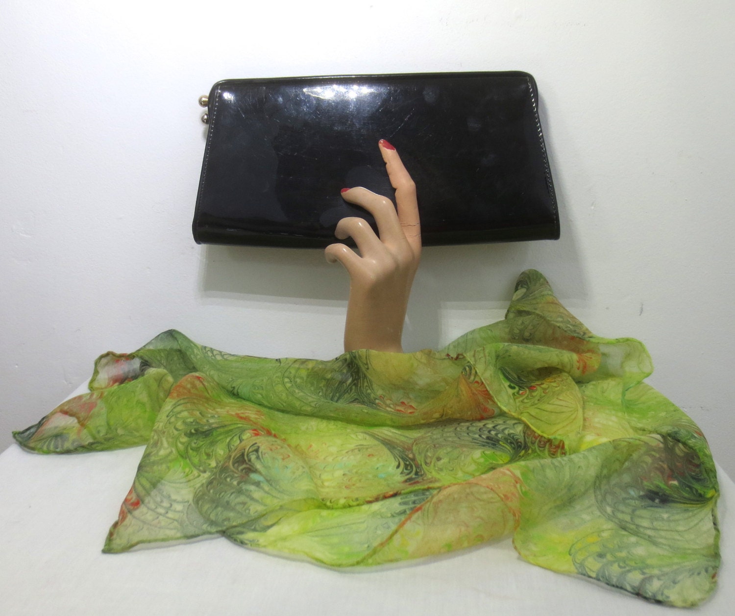 Vintage 1960's Mod Black Patent Leather Style Vinyl  Clutch Purse / Handbag