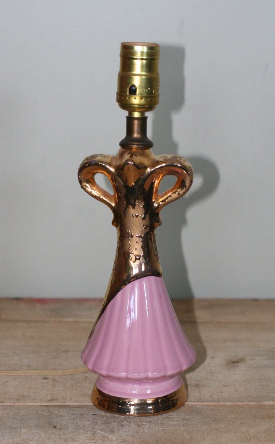 vintage boudoir lamp pink and gold