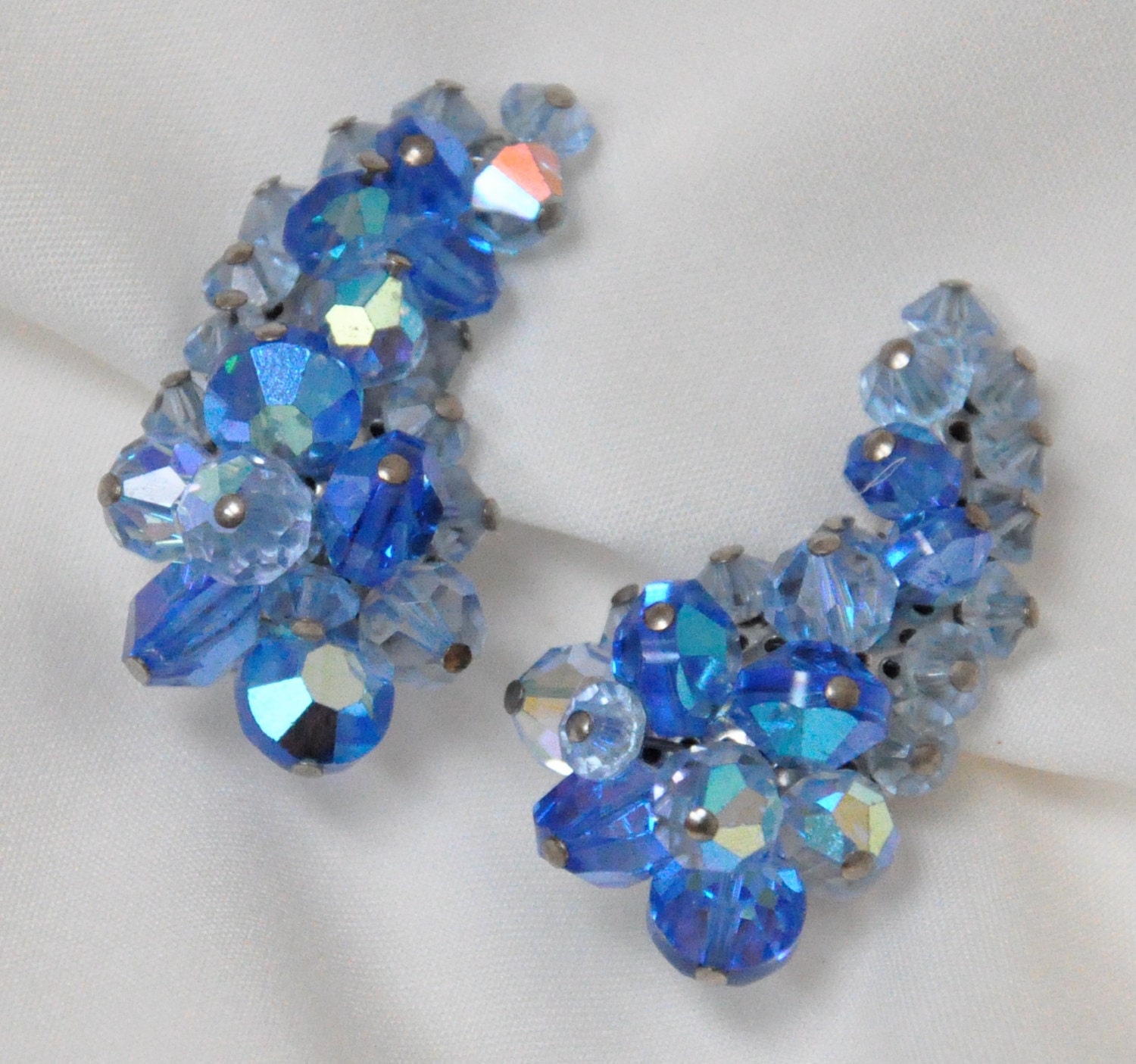Vintage Dazzling Blue Aurora Borealis Crystal Glass Cluster Clip On Earrings Vintage Glam