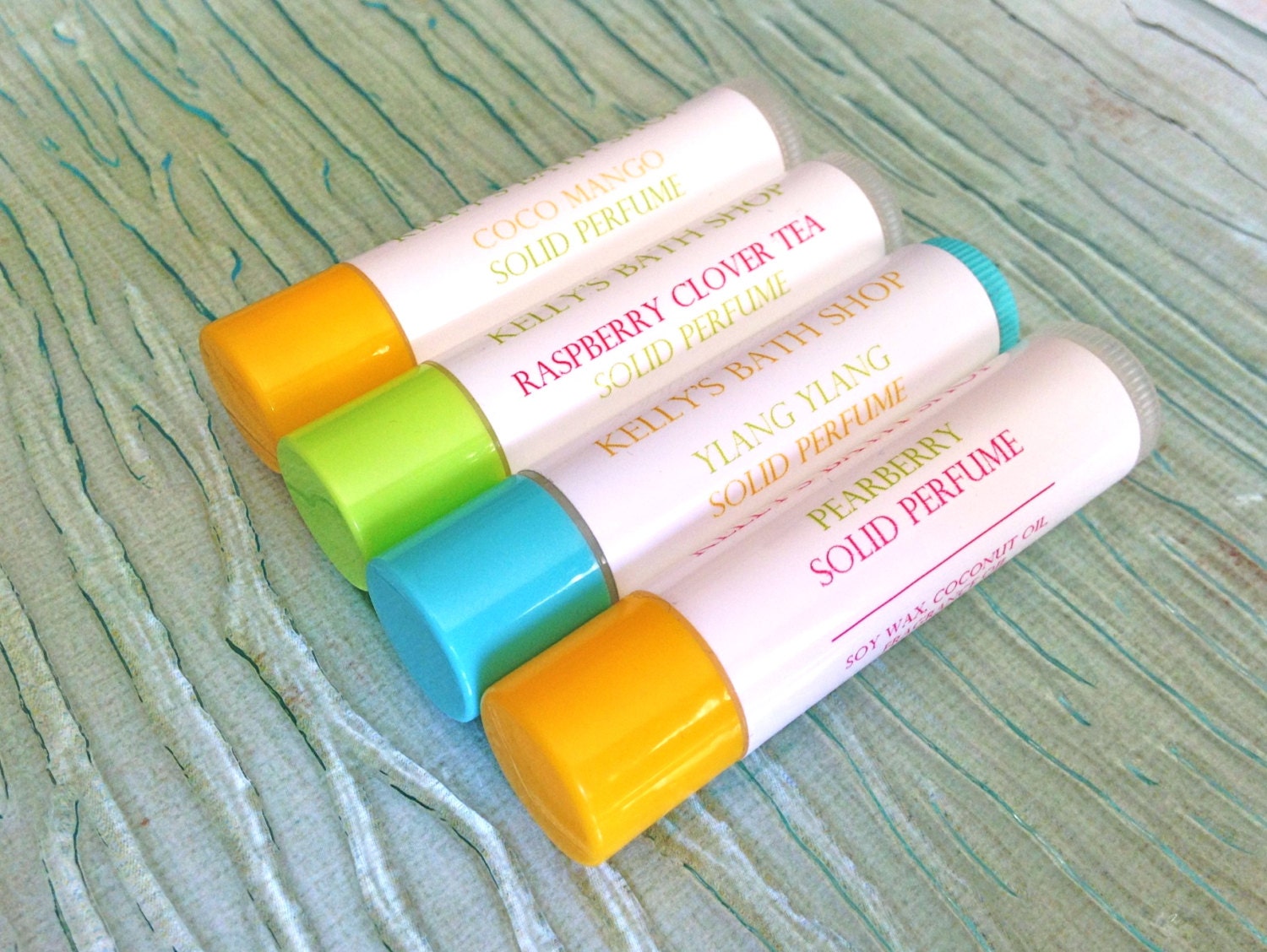 Berry Bewitching vegan solid perfume