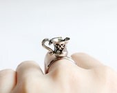 Chipped Cup Ring (OUAT)
