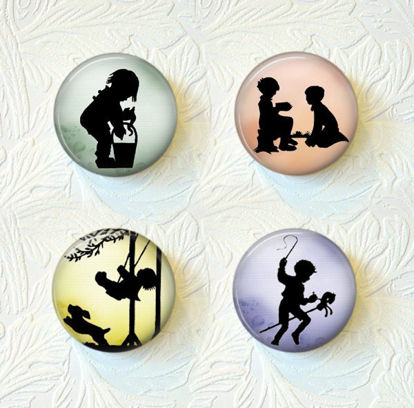 Magnet Set Children Silohuettes  "Buy 3 get 1 Free"  121M