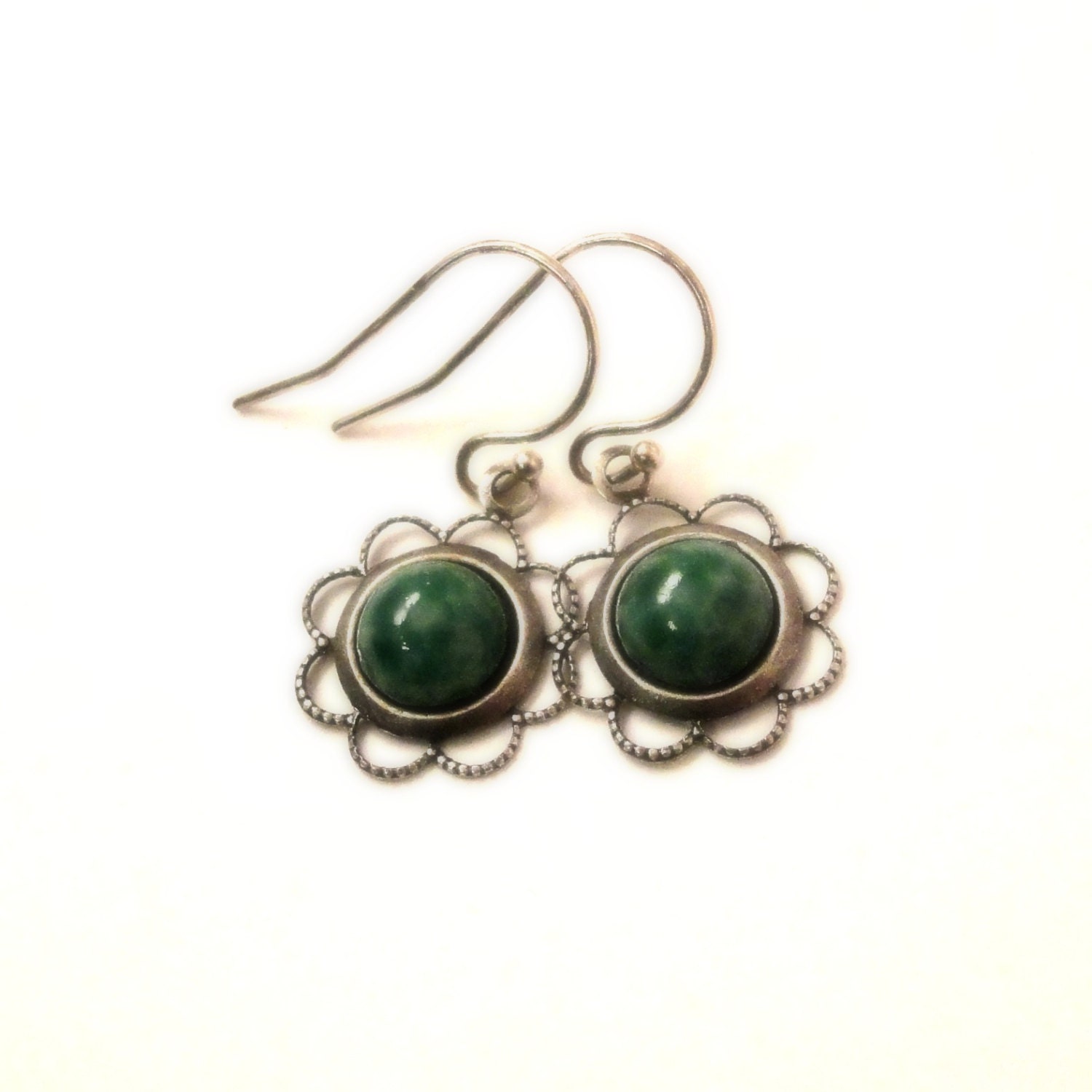 Apple Green Earrings Glass Bead Earrings Spring Green Earrings, Lime Green Dangle Earrings
