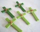CROSS FAVOR - Green Cross Favor in Fused Glass with Copper Wrap - Set of 5