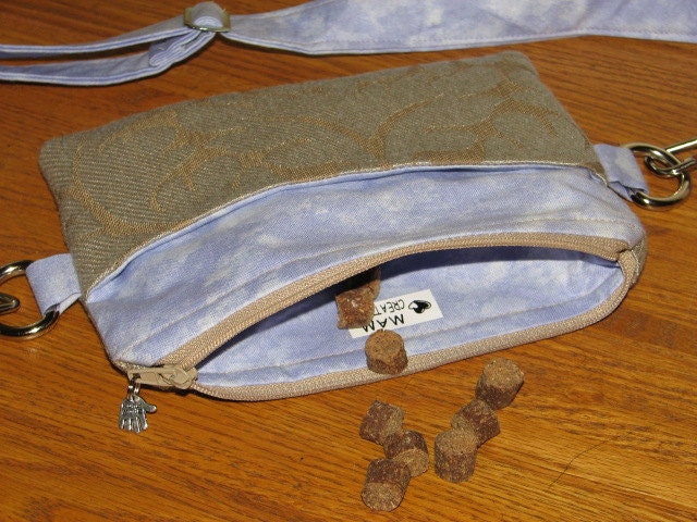 Dog Treat Pouch - Puppy Training Bag - Waist Pouch - Dog Walking Bag - Zipper Closure - Adjustable/Removable Strap