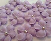 LOT of 100 Royal Icing flowers for Cake Decorating Sugar Flowers Il_170x135