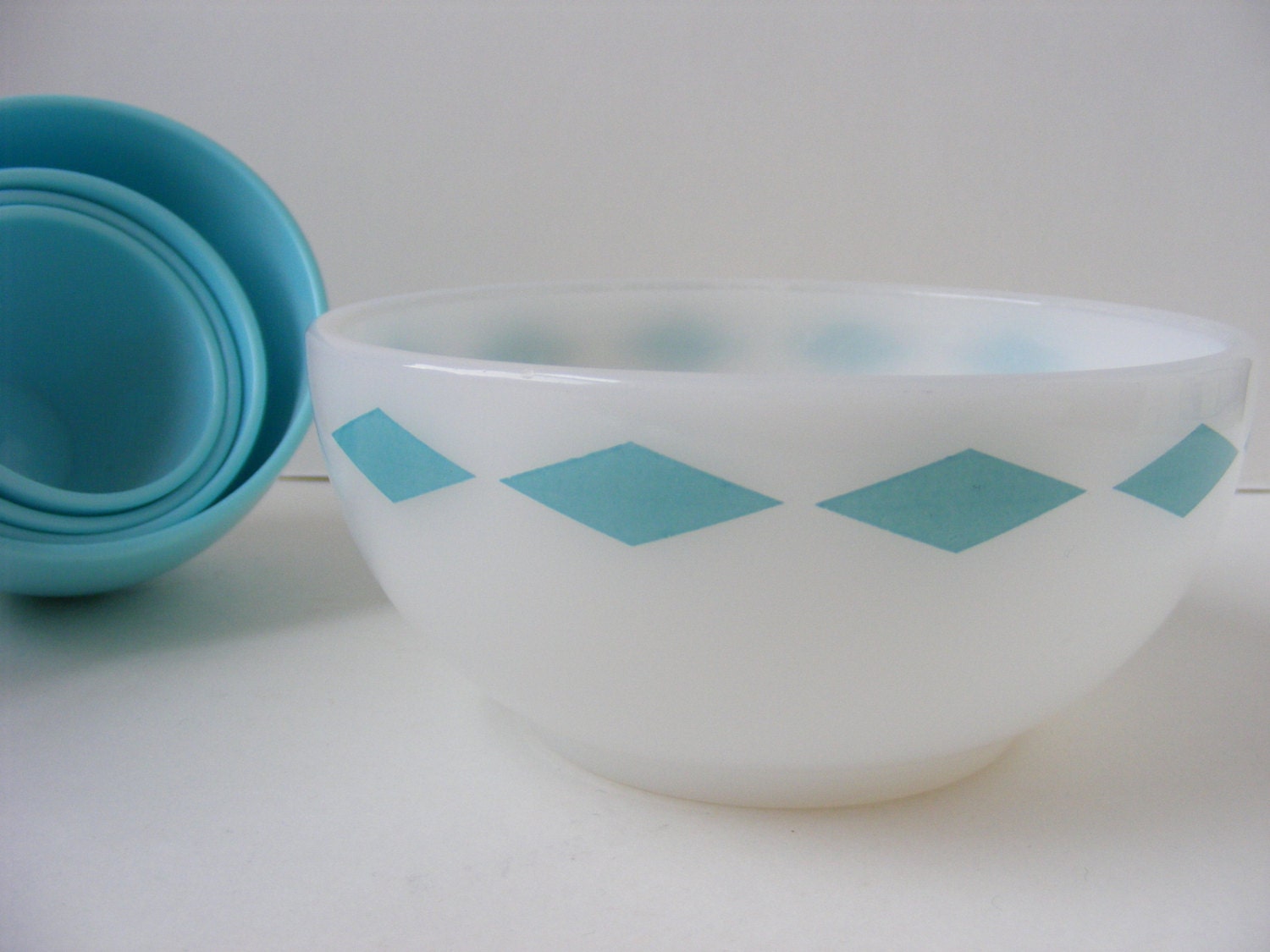 Rare Turquoise Fire King Cereal Bowl Diamond Colonial Kitchen Older Style 1950s