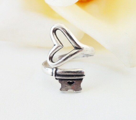 Steampunk Skeleton Key Ring- Key To My Heart Ring- Adjustable Ring- Sterling Silver Finish- Silver Ring
