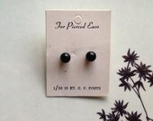 Vintage Earrings - Small Black Ball Studs
