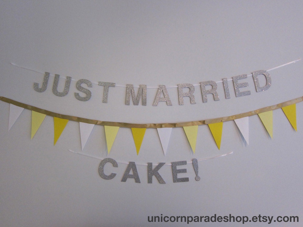 Custom Colour "Just Married" Glitter Banner