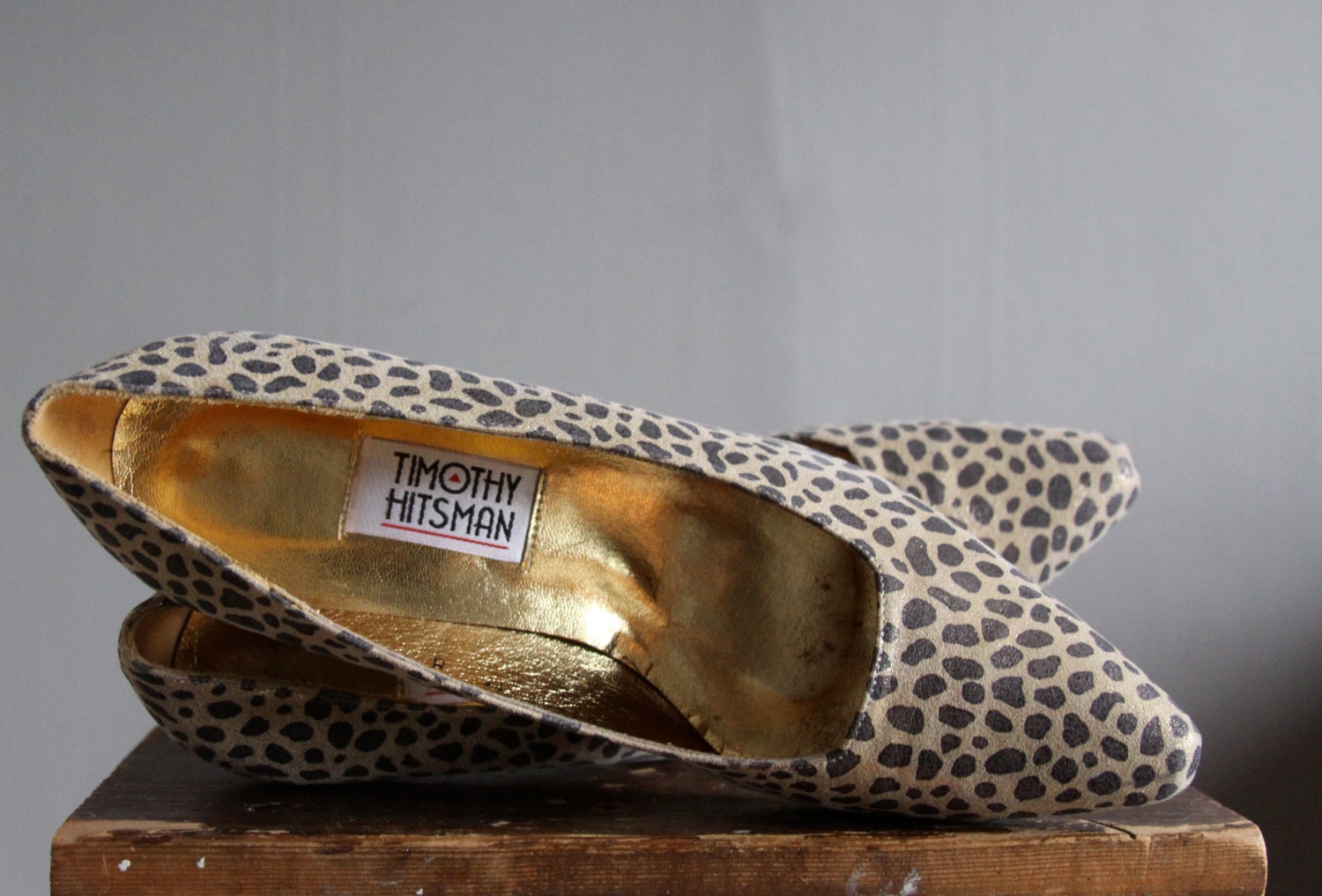1980's leopard pumps size 11