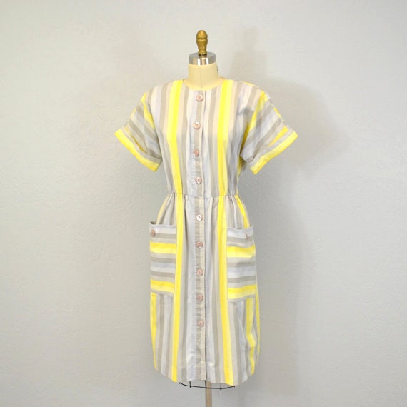 Vintage striped dress / casual day dress / grey & yellow