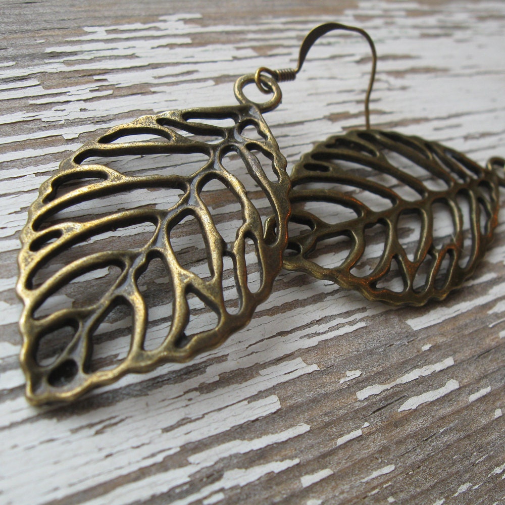 Antique Brass Leaf Earrlings