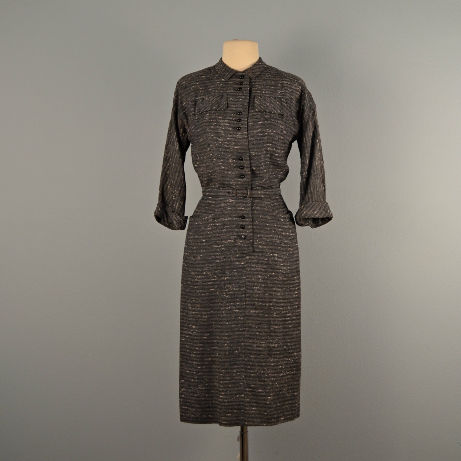 Vintage 1940s Day Dress...Lovely Gray Cotton JACK MANN ORIGINAL Day Dress Secretary Dress Small