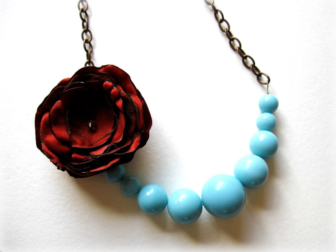 Robin's egg blue vintage beaded flower necklace